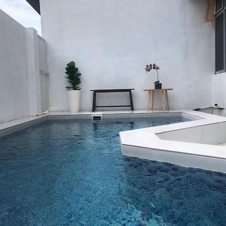 Lungo Guesthouse Kuala Terengganu Exterior foto